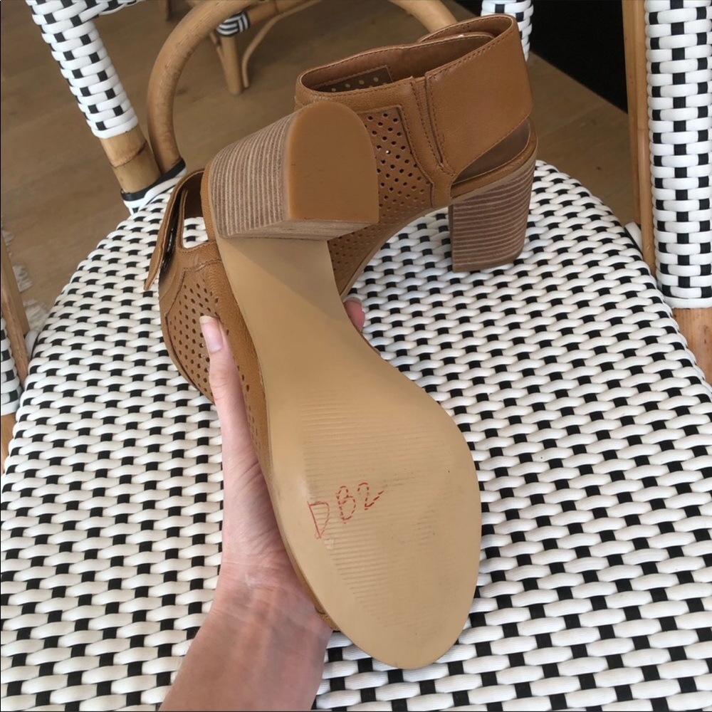 Steve Madden Tan Suzy Open-Toe Booties - Picture 8 of 8